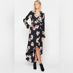 Silk Equipment Femme Floral Wrap Dress Size XS Evening Formal Long Sleeve Black